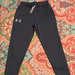 Under Armour 💕big boys comfy pants. Fleece lined